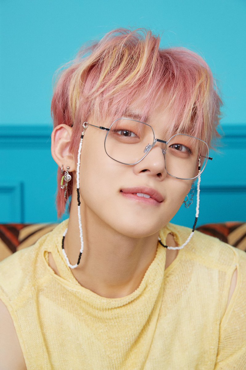 minisode1 : Blue Hour - Concept Photo R Ver. #YEONJUN #연준