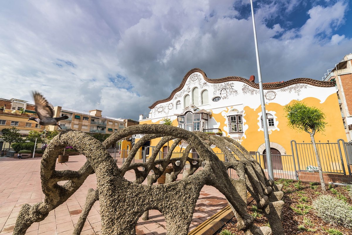 Si t'agrada l'arquitectura i tens debilitat pel modernisme, treu l'agenda! I és que el diumenge 11 d'octubre s'organitza un itinerari modernista dedicat a Josep Maria Jujol a Sant Joan Despí. 

Més info:
☎️ 93 3737363
📧 cannegre@sjdespi.net

#BaixLlobregat <a href="/CanNegreSJD/">Can Negre</a>