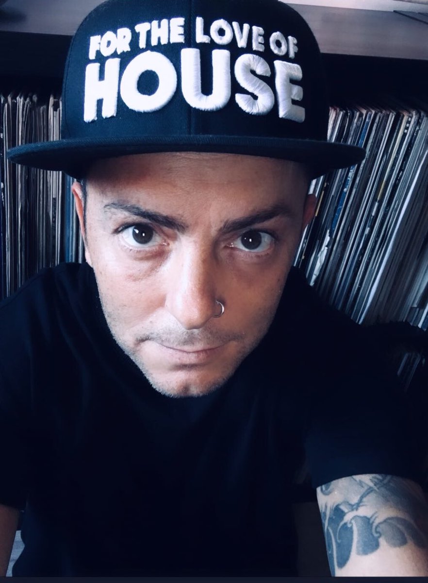 francodemulero's tweet photo. Another very special moment in my journey.
Remixes / Collaborations. Stay tuned.
#ForTheLoveOfHouse #ftloh #balearic #francodemulero #ibitaly #kingsofgroove #housemusic https://t.co/nXR7XyCh6F