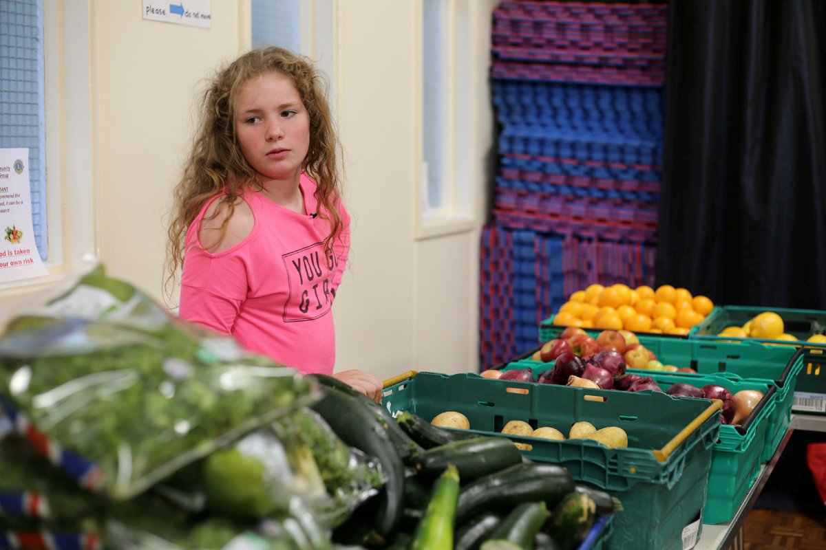 Over four million children live in poverty in the UK, yet their hardship is barely visible.
The UK’s poorest households struggle to afford to meet the government’s recommended guidelines on a healthy diet, leaving them more at risk of obesity and heart disease, says new report.