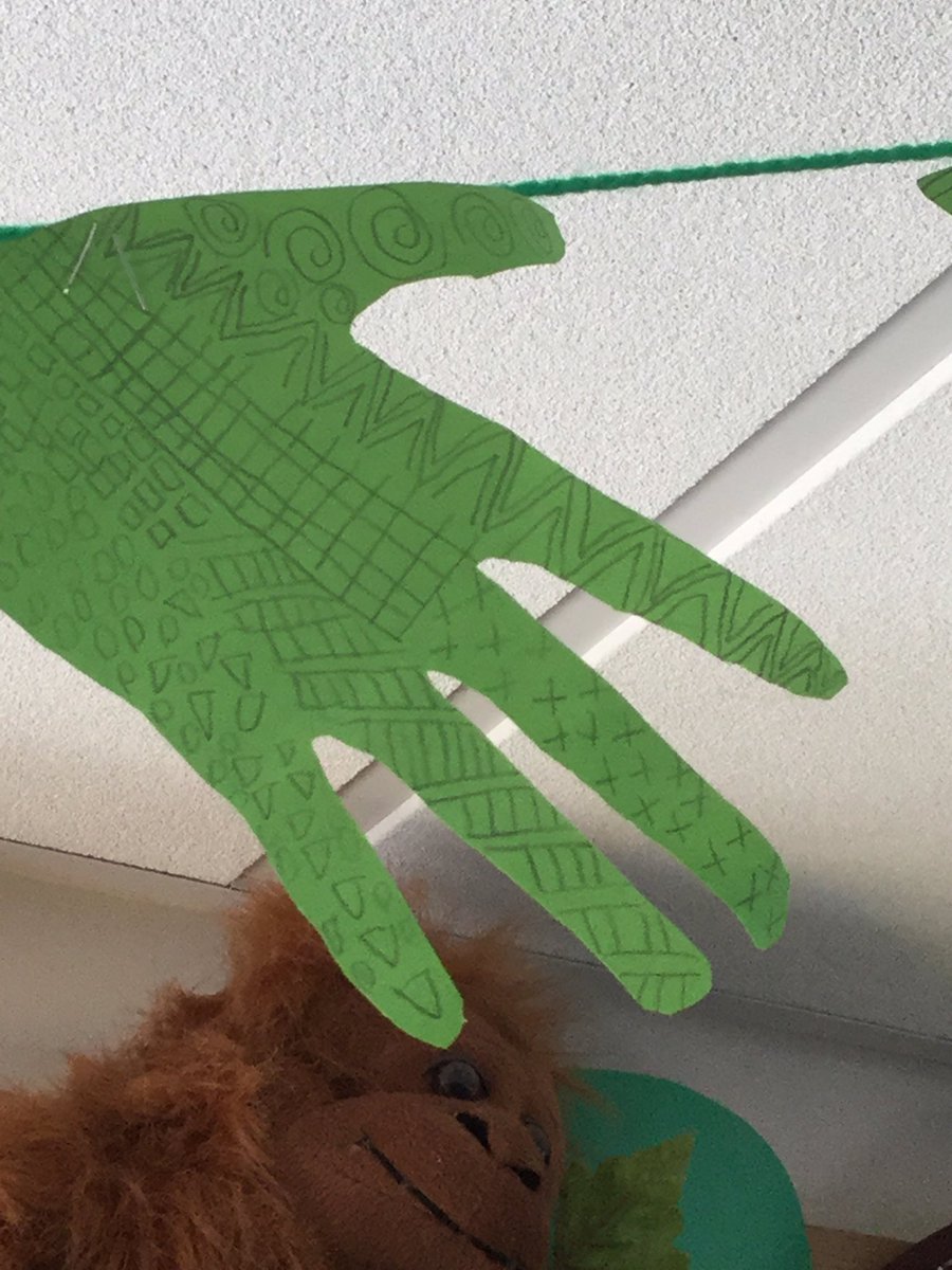 Our rainforest birds are now flying through our classroom canopy, amongst the ‘mark making - handwriting practise’ rainforest leaves! Lovely work everyone.