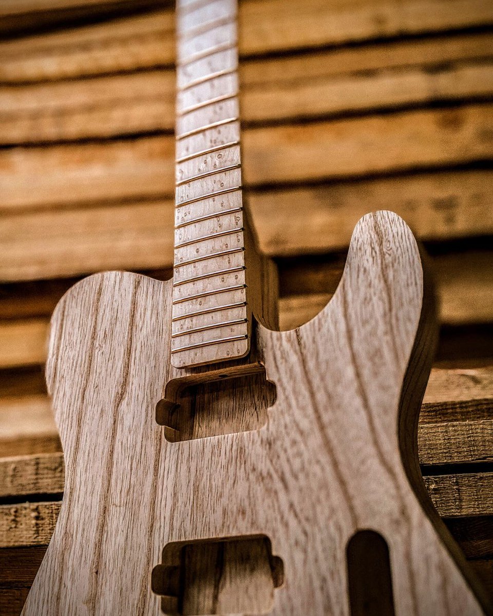guitarbuild's tweet photo. Check out this Birdseye guitar neck.  Available on our website 👍🧐

#guitarbuilduk #guitar #luthier https://t.co/ePYJCHjrnj