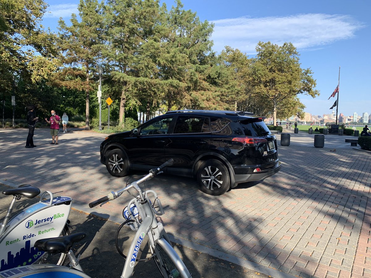 Bikes rule tweet media