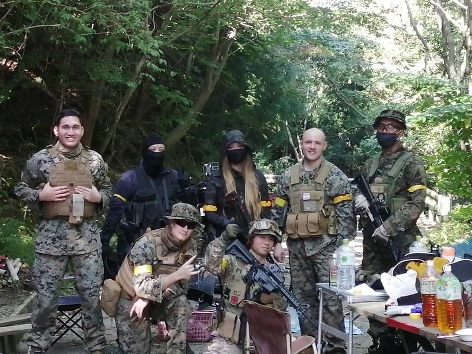 帝国兵 通津フィールド戦闘旅団 チームノーモビリティさん襲来 米海兵隊を迎えての迎撃 30人以上集まるのも久しぶりで盛り上がったぜ 海兵隊のいるフィールド 通津フィールド 勝手にまちおこし 海兵隊 Mcasiwakuni ライブ ポコチャ 紅の豚 帝国兵 通津フィールド戦闘旅団 チームノーモビリティさん襲来 米海兵隊を迎えての迎撃 30人以上集まるのも久しぶりで盛り上がったぜ 海兵隊のいるフィールド 通津フィールド 勝手にまちおこし 海兵隊 Mcasiwakuni ライブ ポコチャ 紅の豚