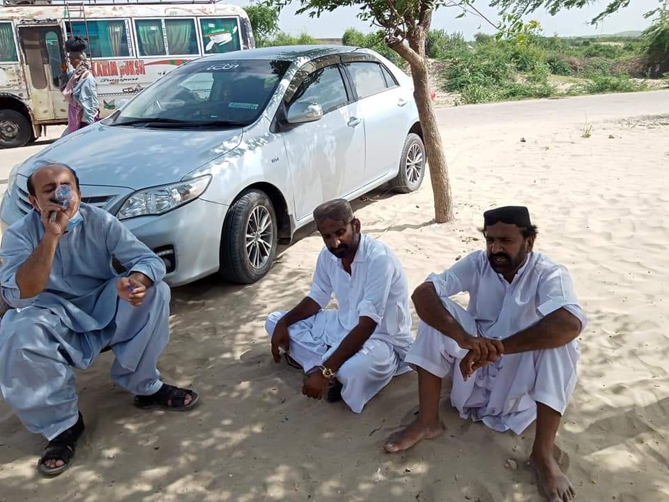 inqlab_thari's tweet photo. Free Medical Camp for flood affected peoples@BhudoBheel near NaukotFort, Dr ManzoorJarwar,Dr IrshadNohri,DrMushtaqHingorjo,DrHareeshGuriro,DrZulfiqar Participated in the Camp.
Organized By AwamiThreek Comrades Muhib,RahmanN,MumtazJ,Aadarsh,Waheed https://t.co/EfSuQqtDw6