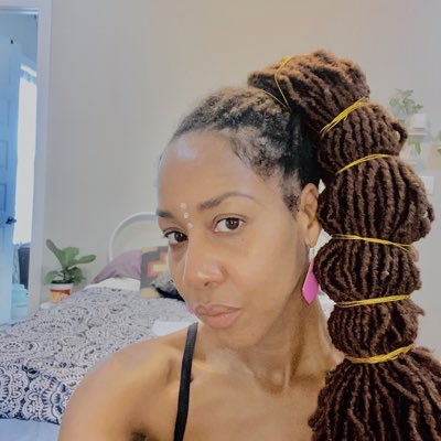 GiaHamilton2's tweet photo. #NewProfilePic https://t.co/6T3KH0v56f