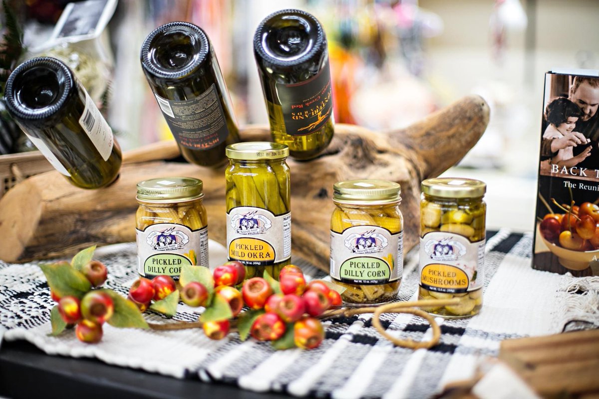 cdcmorrisonmn's tweet image. Stop by the Shoppes of #LittleFalls to browse the variety of items in their kitchen area!
More photos here: facebook.com/99205636086303…
#shopsafeshopsmall #shoplocal #shopsmall #ThinkLocal #LittleFallsMN #MorrisonCounty