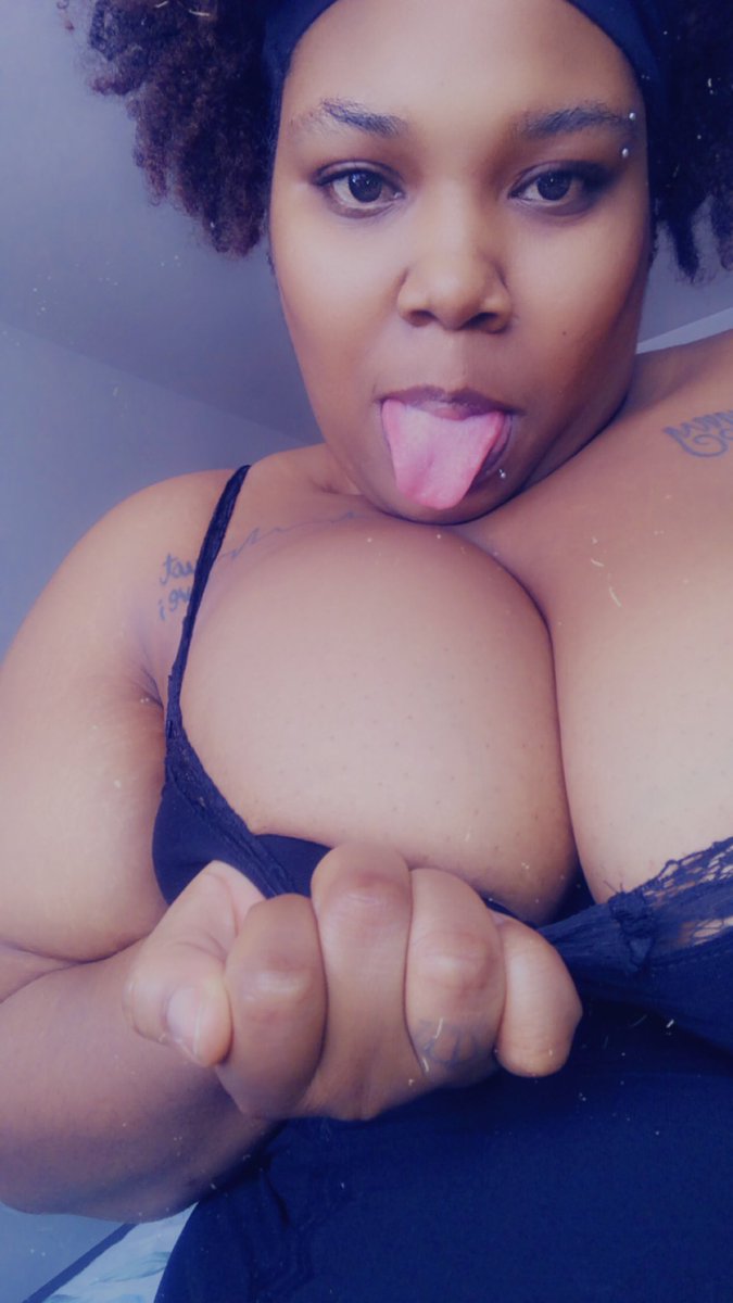 bbwsexiness1's tweet photo. Join me for more: Snapchat:rozelovely2020
https://t.co/f3GdnkjAJS
https://t.co/EDj0qOh5Og
#findom #onlyFans #BigTitsDay #bbwlove #clips4sale https://t.co/JxgPPpcdRQ
