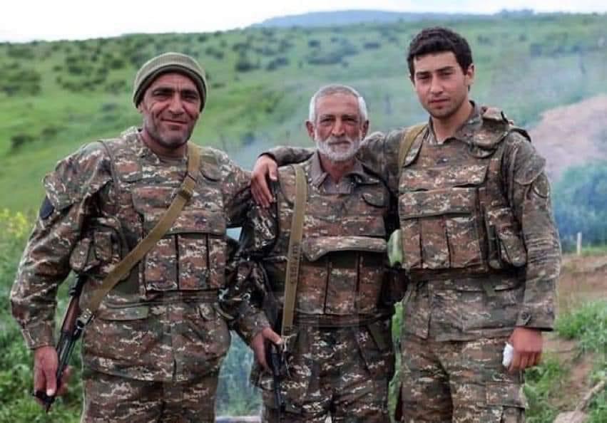 armenia's tweet image. Grandfather, father, &amp;amp; son: 3 generations of brave #Armenian🇦🇲 soldiers protecting #homeland. That's the #Spirit! ✊

#KarabakhNow #NKstrong #NKpeace #ՀԱՂԹԵԼՈՒԵՆՔ