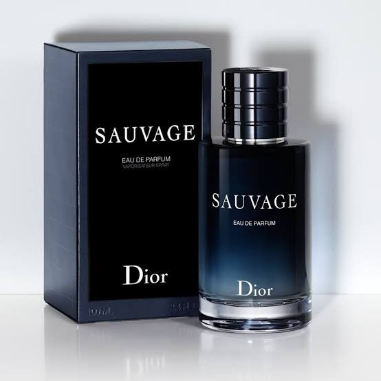 Sauvage Dior perfume oil.Size- 20ml Longevity- 48hrs and morePrice- 5,500 naira