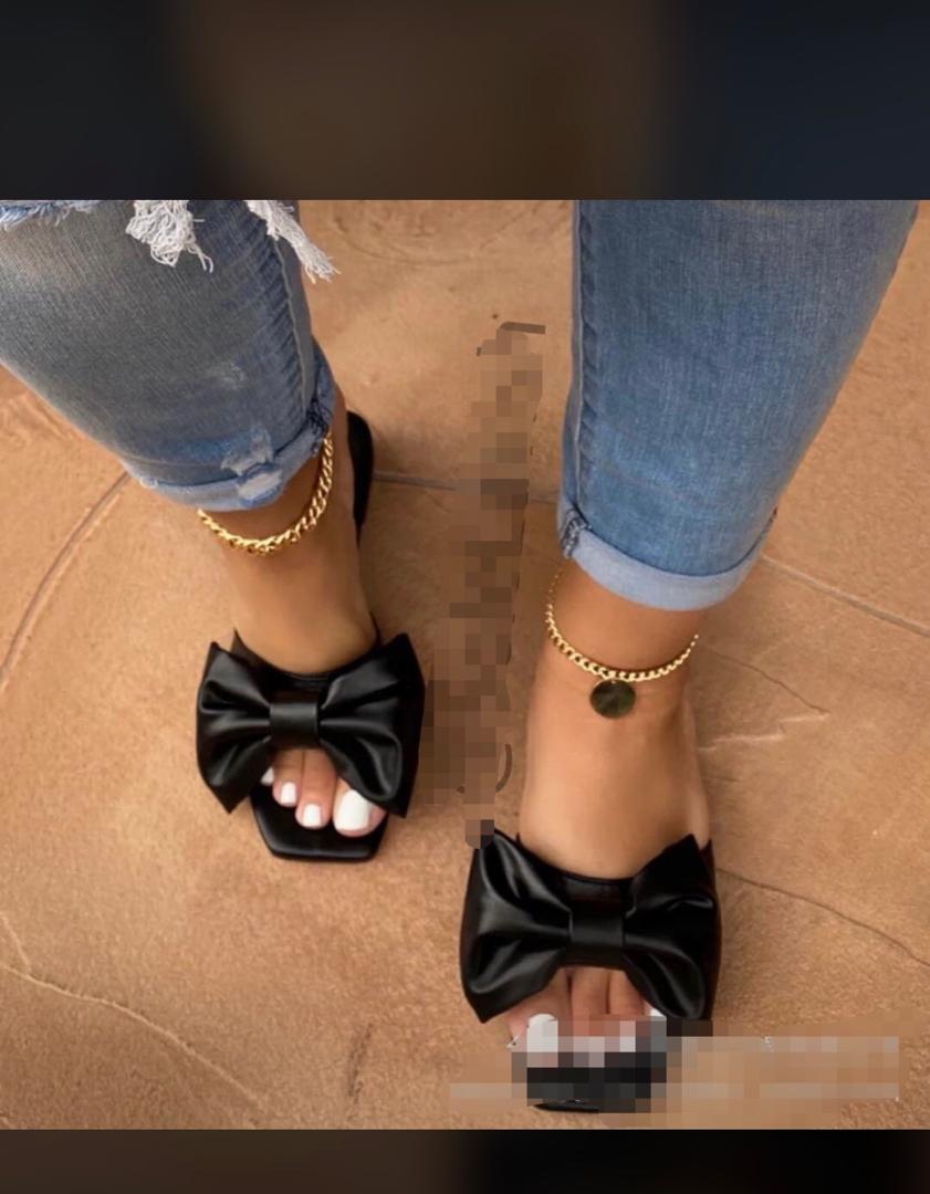 PhoenixEyoh's tweet photo. Size 38-42
8,500

I sha like the white 😁

Delivery fee depends on location https://t.co/MmkWZAARhF