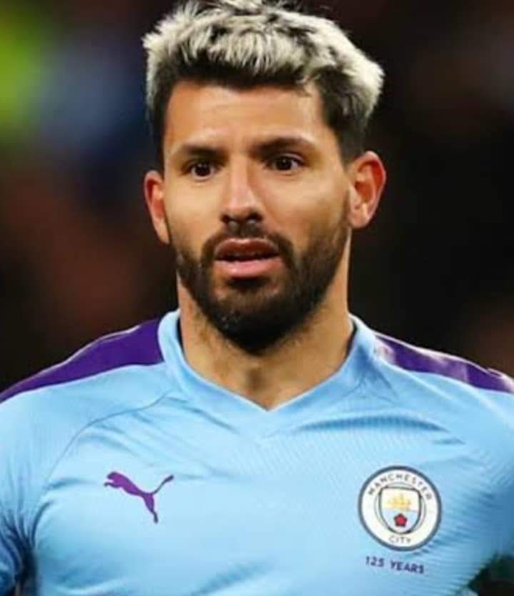 Calala2308's tweet photo. Kun Agüero // Agüero Kun https://t.co/XTb3JSlwmA