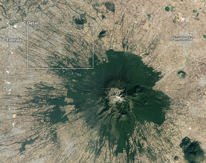 BryGeog's tweet photo. @BryCoCurriculum @NASAEarth Good thoughts @BryCoCurriculum and close!  It is actually in Mexico on the flanks of the La Malinche volcano, hence all the farming. The valleys are called barrancas and are used for transport and football pitches in the dry seasons. https://t.co/0b85UUz7Ei https://t.co/l7bN5FKl8H