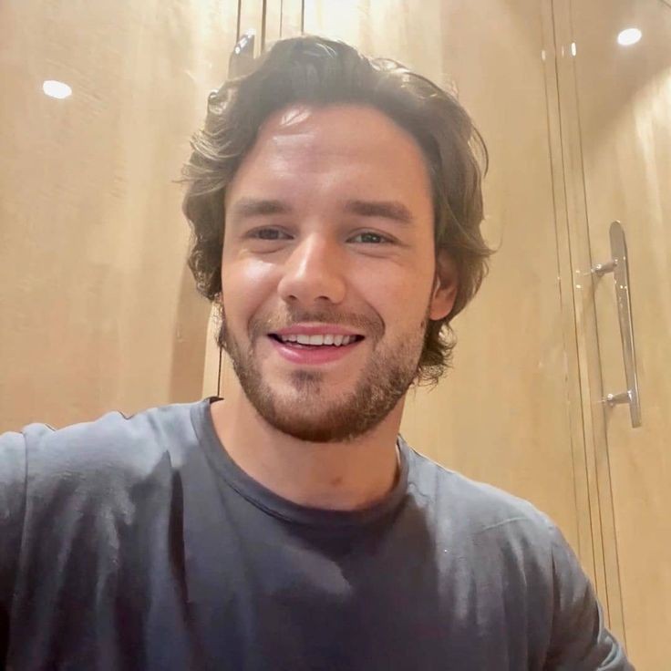 _harrysinfinity's tweet photo. Liam is happy uwu https://t.co/SGm9xl5TUT