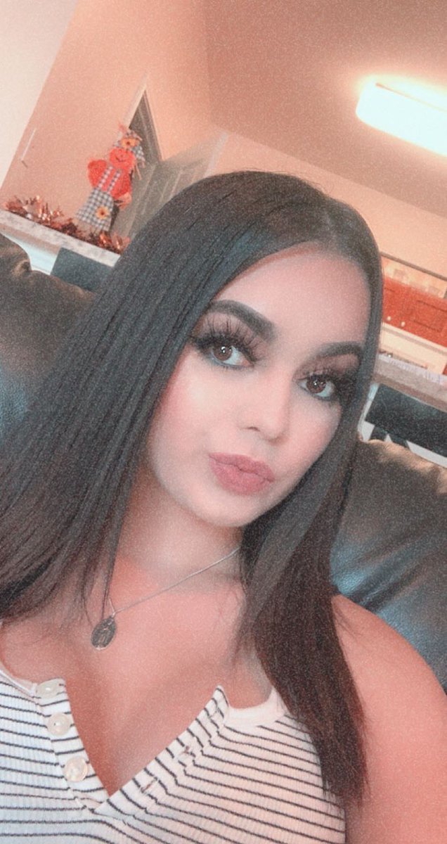 happy monday everyone!✨ 
another gorgeous customer wearing Elle Lashes in the style scorpio♏️ 
order your lashes today ladies🤍