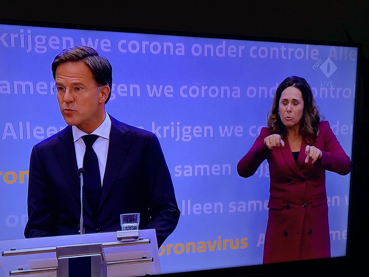 Martin_Lourens's tweet photo. Irma, als ik jou zie dan maakt het de #persconferentie weer dragelijk. En ja, hoesten doe je in je arm....jij mag een keer een foutje maken...blijf gezond! #irma https://t.co/U8WceLELkY