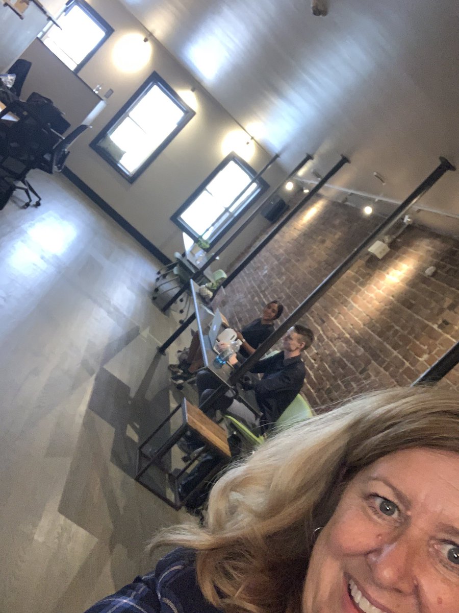 SenKristaRoss's tweet photo. Wow. First visit to #TheNest @PlanetHatch downtown location - What a great vibe, interested in working here? Join the #StartupMovement #DowntownFreddy 2nd floor @TheCapLive cc @Fton_Chamber @DowntownFred https://t.co/OvvqyIRiKN