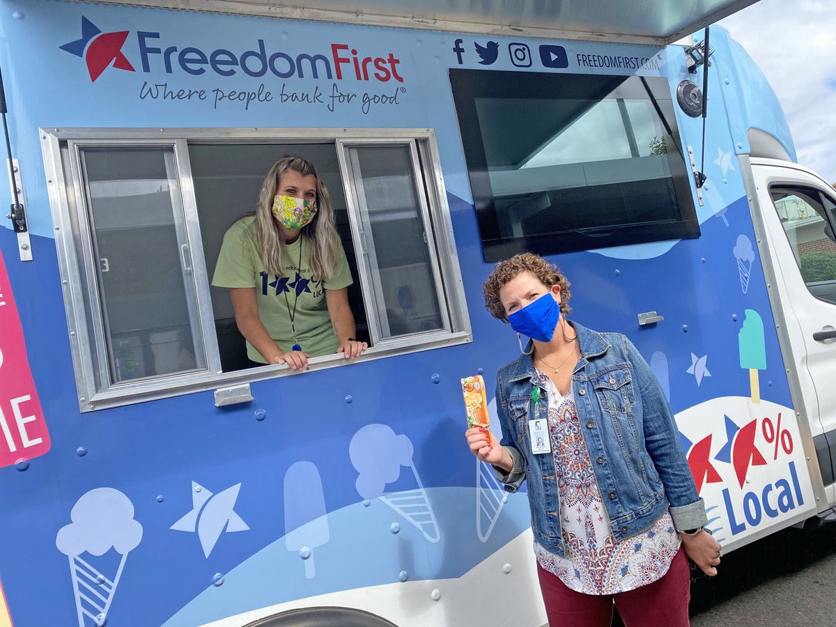 RoanokeSchools's tweet photo. What a treat!  @FreedomFirstCU provided free ice cream to staff members at Fishburn Park Elementary to say thank you for all their hard-work. https://t.co/D2R0X88Y4I