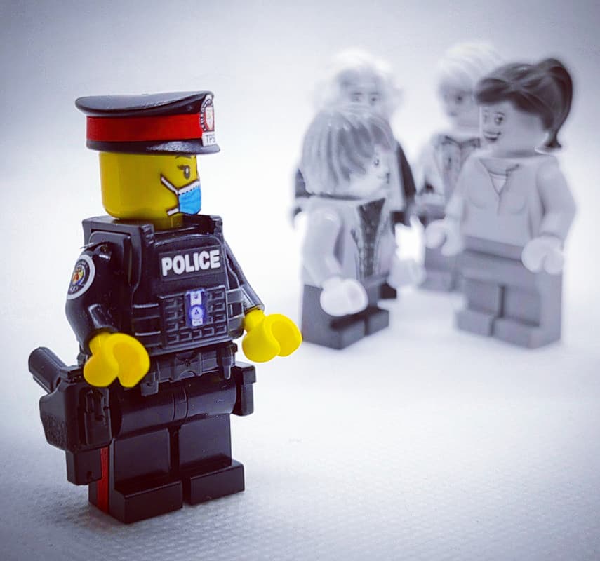 This message is boring and redundant, but many people either don't care or become #covid19 fatigue. So here we go again. Prevent the spread of coronavirus by keeping #PhysicalDistancing, wearing #facemasks and limiting #socialgatherings .😷

#lego #legocop #police