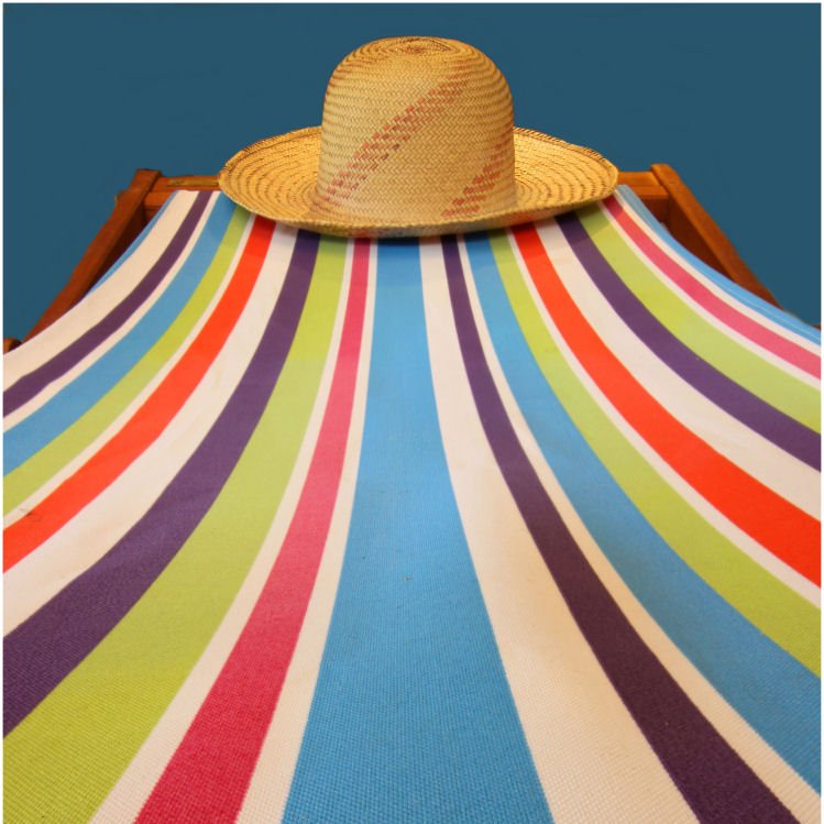 LewesCameraClub's tweet image. "Reserved deckchair" by Paul McDonald was the winning image in the first competition of our 2020/21 season. Well done Paul! All the images can be seen at lewescameraclub.co.uk/202021-pdi-1-o…