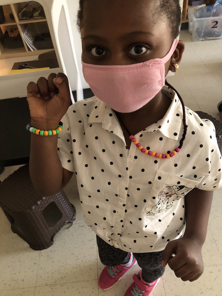 cavansarah's tweet image. Making patterns! #sortingfun #patternfun @mspennykinders