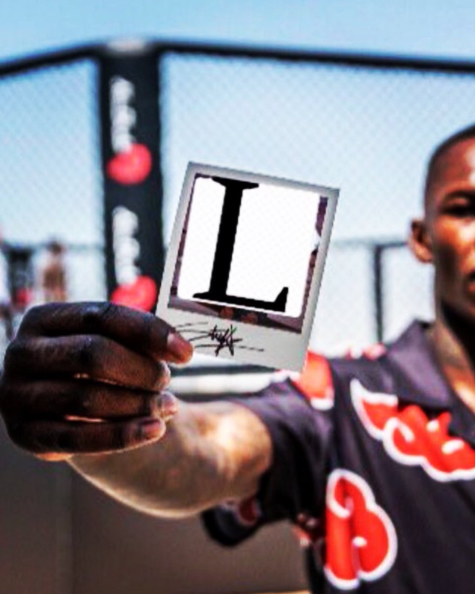 Hold this for me real quick... <a href="/BorrachinhaMMA/">Paulo Costa</a> #porrachina 🍆