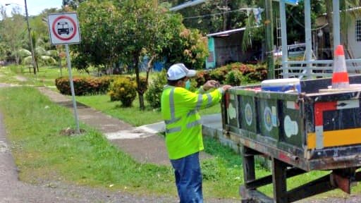 ATTTPanama's tweet photo. #ATTTVeraguas👷‍♂️| Se realizan trabajos de señalización en Martín Grande de la Ciudad de Santiago.🚸

#UnPanamáMejor🇵🇦
#UnidosLoHacemos https://t.co/9Efh3xSym2