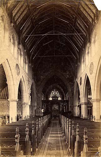DrClaringtons's tweet photo. The original All Saints Church, Emscote (built 1854-6 by James Murray) was demolished in the 1960s after being damaged in the Coventry air raids of 1940. This Ninian #Comper reredos was rescued from the vicar’s garage &amp; offered to @StOsTileHill where it lives today. I ❤️ it! https://t.co/zncfxJdCbL