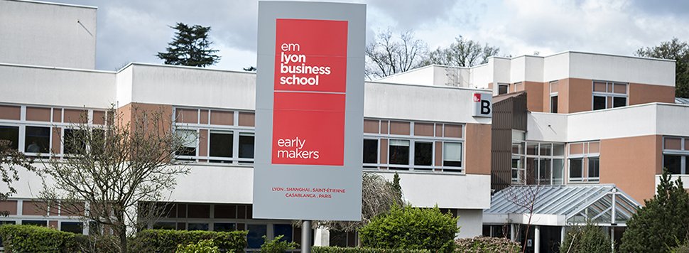 #classement2020 Master in Management <a href="/FinancialTimes/">Financial Times</a>
 <a href="/EMLYON/">emlyon business school</a>  réalise une très belle progression en passant de la 40ème place mondiale à la 29ème place. 👍<a href="/eliekraw/">Elie Krawczyk</a> <a href="/IsabelleHuault/">Isabelle HUAULT 🇺🇦</a> <a href="/Annabel_Mauve/">BONNEFOUS</a>