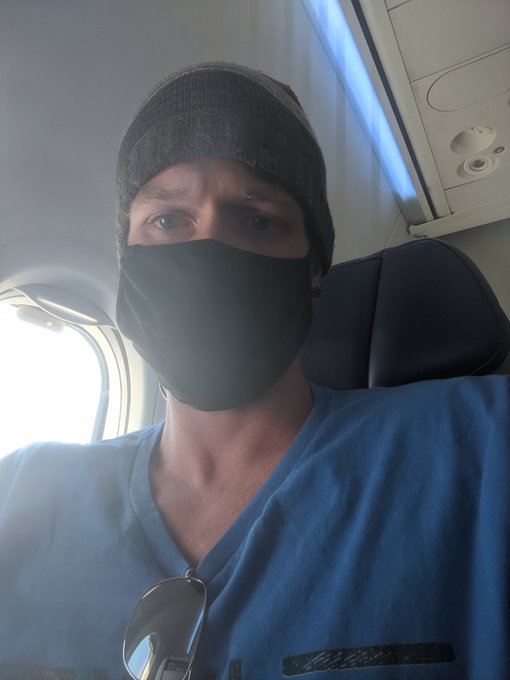 Guess who's in Vegas!  Hint: it's me, I know you can't tell with the mask. 😄 https://t.co/byrATL9Ygp
