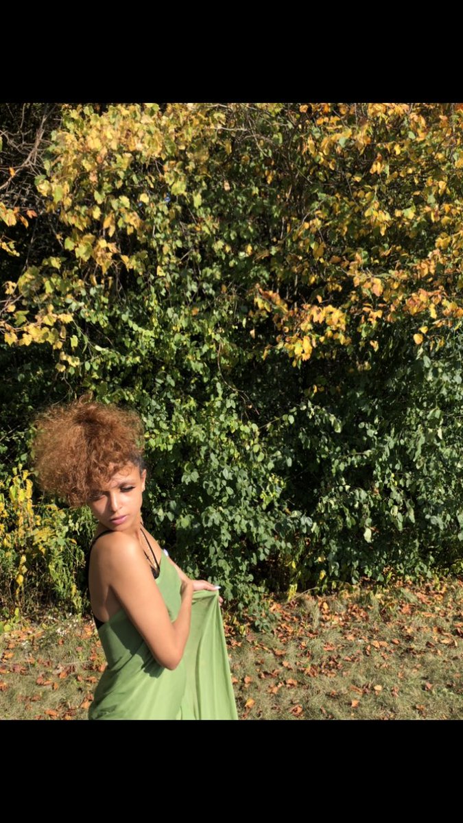 ambeer_94's tweet photo. Nature always wears the colour of the spirit - Ralph Waldo Emerson🤍🌻 https://t.co/cVs7dz49d8