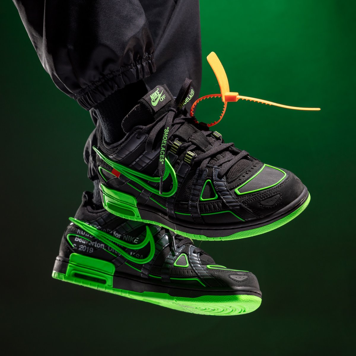 green rubber dunks