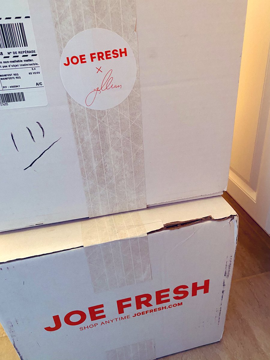 angelamcleanx's tweet photo. Happy #JillyJacket mail day ๐ฅณ @JoeFresh @jillianharris #SOworthit https://t.co/Fld3SqR2Bx