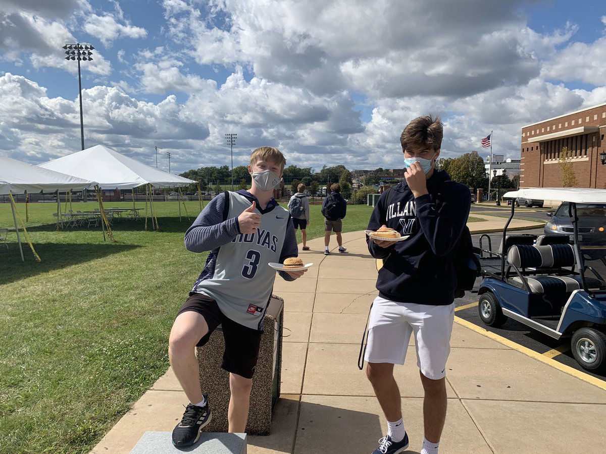 SLUH StuCo tweet media