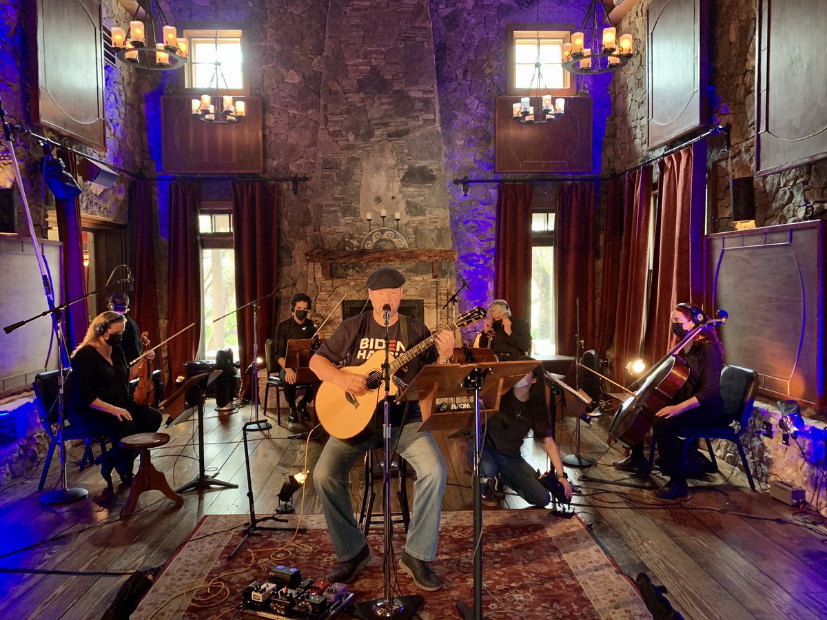 itsMrCross's tweet image. It’s been a million years since I’ve been in a studio. Or played my guitar or sang a song. Today I’ll get to do all three, although with a bit of uncertainty in the back of mind. It’s a long road to recovery and I have more steps to go. Thanks for being there for me. 💙