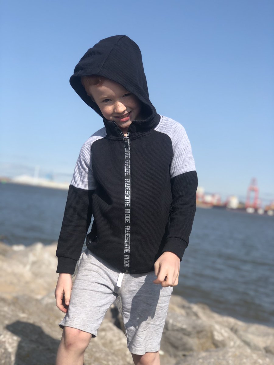 “Show me the boy of 7 and I will show you the man”
We have a very independent, articulate, determined and caring little boy. Enjoy being 7 Noel. Where ever you go and what ever you do, daddy will be right behind you. Xx https://t.co/Wv8cCHsBua