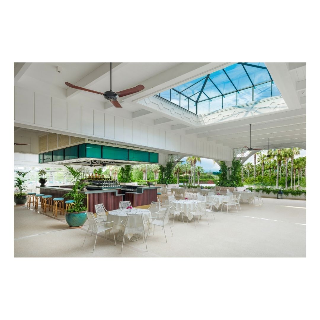 The white terrace.
#SavoyBeach is in all respects a work of art. 😉 

For information, visit the website savoybeachhotel.it  or write at info@hotelsavoybeach.it

#takeyourspace #savoybeach #paestum