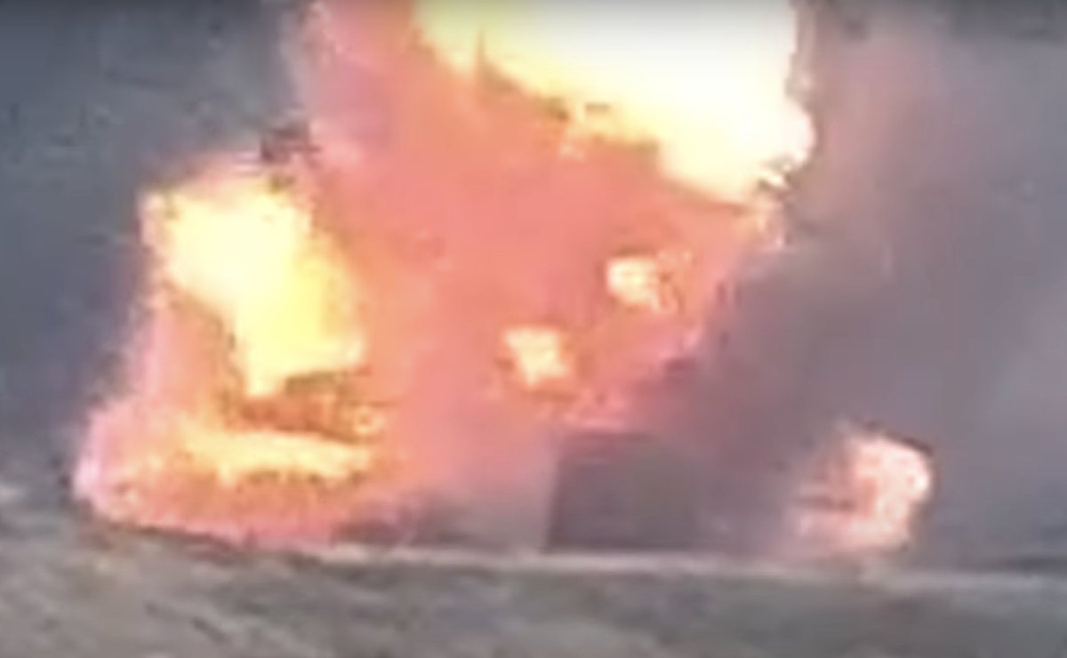  #Update Armenian forces destroyed what I would say are two Azeri BMP-1 in this video. #Karabakh