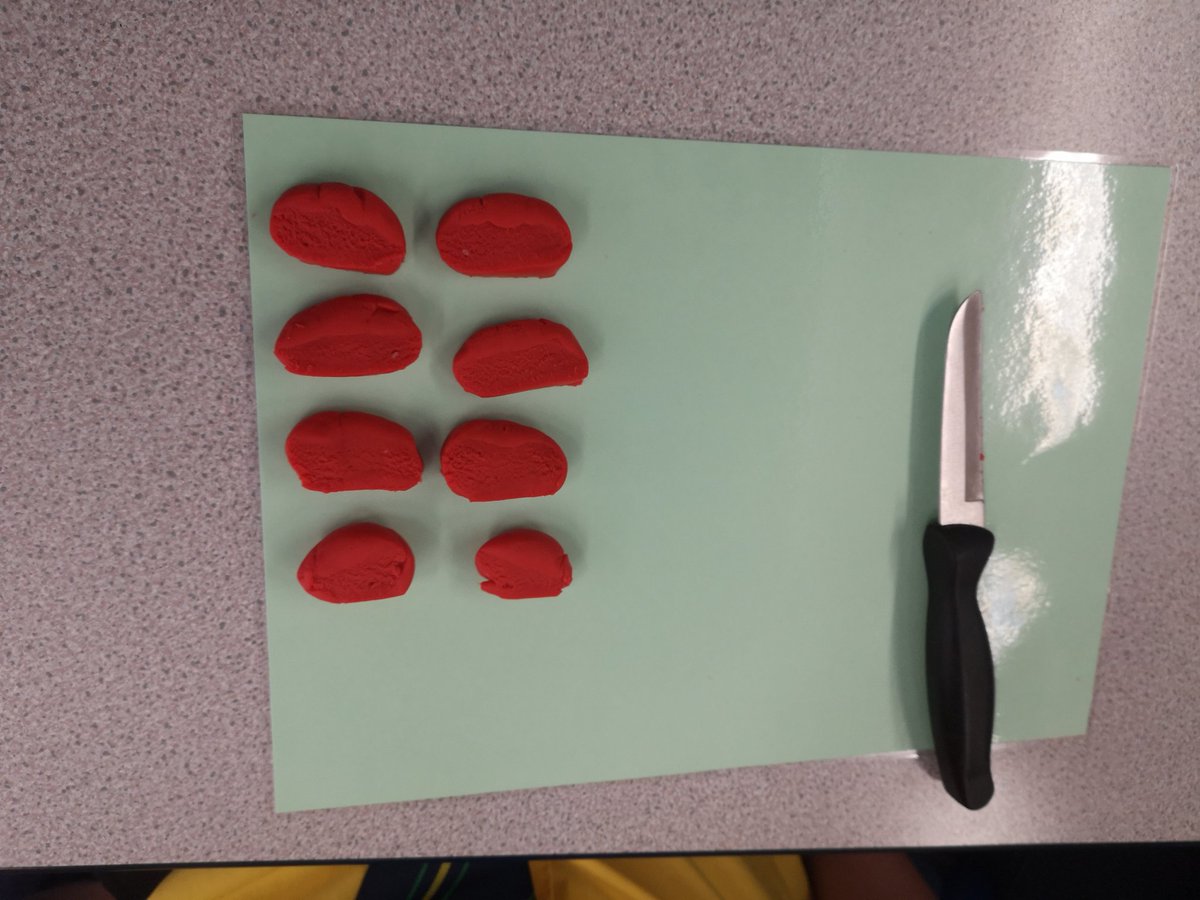 MrsC_BHCS_Tech's tweet image. Year 7 had great fun practicing their knife skills today. We may not be able to get into the kitchens at the minute but we&apos;re working hard to upskill &amp;amp; engage our students. #AlwaysInnovating #FoodPrepAndNutrition @mrssfletch @BHCS_CIF @BrightonHillSch #RiskAssessmentDone