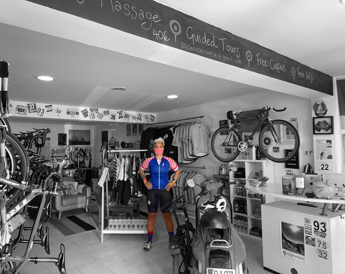 OttilieQ's tweet photo. Become your dream, no matter what illness or pandemic *tries* to get in the way ๐๐ฝ #OQServiceCourse #OQRideFast #mondaymotivation #dream #motivation #nevergiveup #needtoachieve #myshop #alive #ciclismo #smallbusiness #cycling #Mallorca https://t.co/hPRDowMNAu