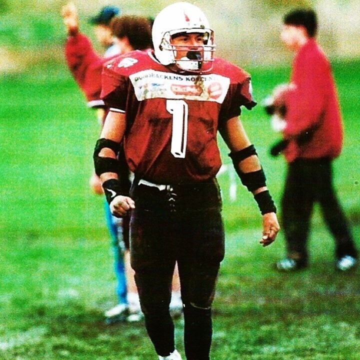 Tonight @ 11PM! 📢 ! SCREAMS OF COMBAT ! 📢 Join El Cardenal de Aztlan for his reoccurring late-night chronicles exploring the intersection of sports and modern mythology. 

Miss the last show? Listen to on our MixCloud bit.ly/2EFhP5O💥