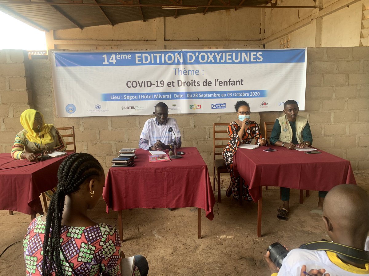 abdrahamane_ag's tweet photo. Participation à la 14ème Édition d’oxyjeunes à Ségou. 
Les travaux de cette édition ont commencé ce matin à Ségou sous le thème « COVID-19 et Droits de l’enfant...» @unicefmali @APJECML @PlanIntl_Mali @Nenegoita @kia_sissoko https://t.co/bjKO0cQNth