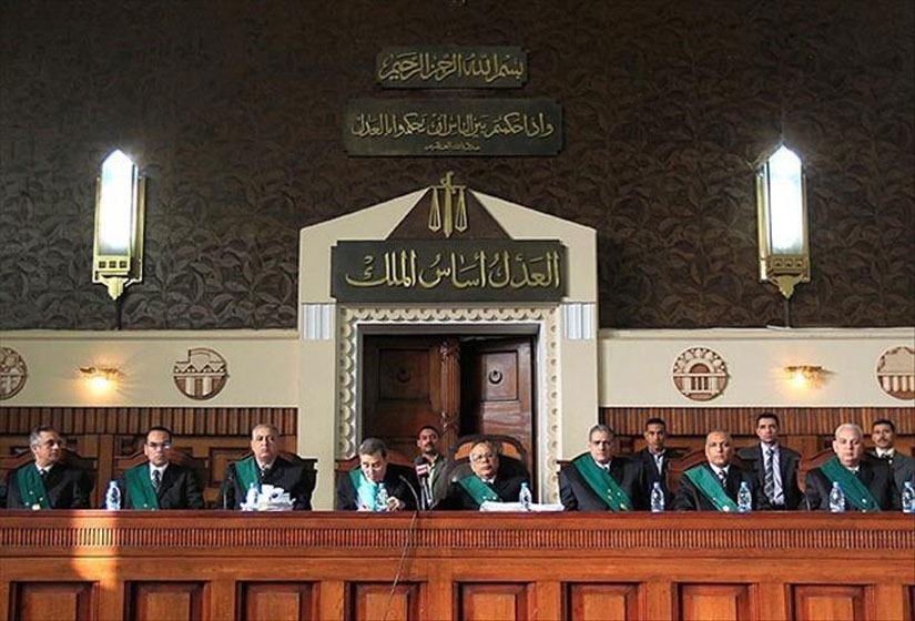 Mısır İdari Mahkemesi, Merhum Mursi'nin oğlu dahil 6 avukatı barodan ihraç etti
https://t.co/mHt3CC7cnO #Mısır #Mursi https://t.co/LScmrQICVs