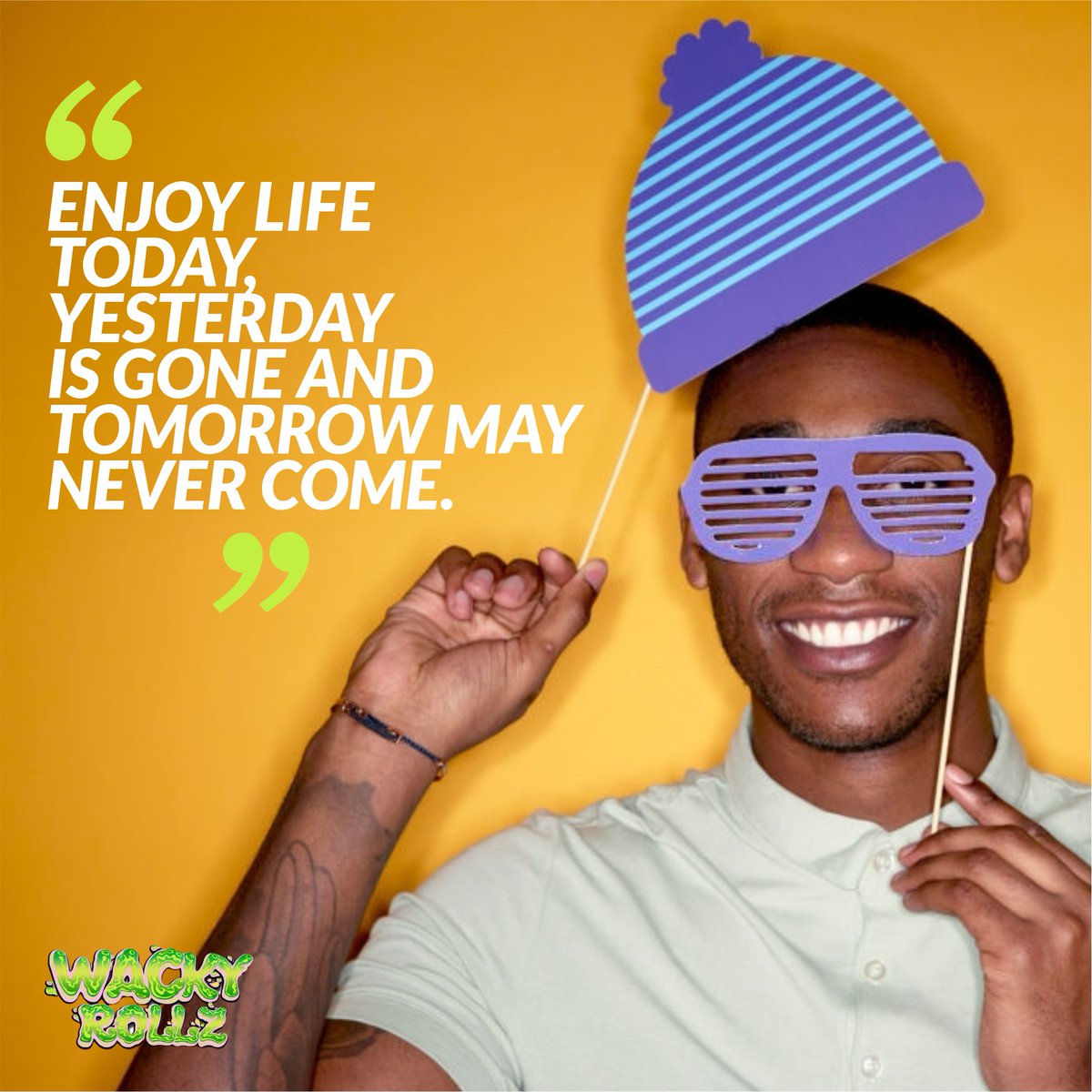 RollzWacky's tweet image. Life is short, time is fast, simply enjoy life and the great pleasures come with it and enjoy your every day like it is your last.
.
#wackyrollz #mixandmatch #pack #matchpack #canceltheclown #clownart #booklet #size #paperfilter #filter