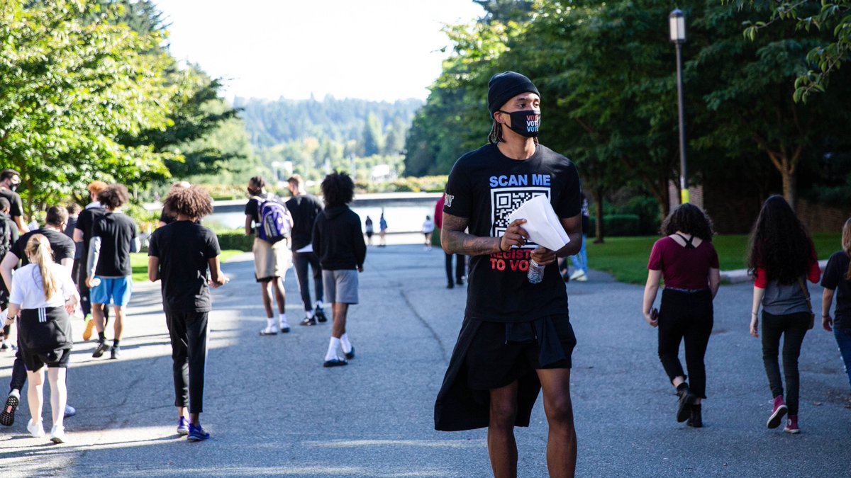 UW_MBB's tweet photo. Today is a great day to make sure you're #VoteReady 

We walked around @UW to connect [safely] with our campus community as we urge fellow Huskies to join us in registering to vote. 

#TougherTogether https://t.co/avbD0LgsKV
