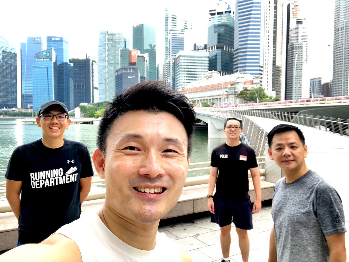 YamKeng's tweet photo. The first #runwithBYK in months. Happy to meet old friends and make a new one today.
#running #keepingfittogether #personalresponsibility #marinabay https://t.co/aUoRv9WMsM