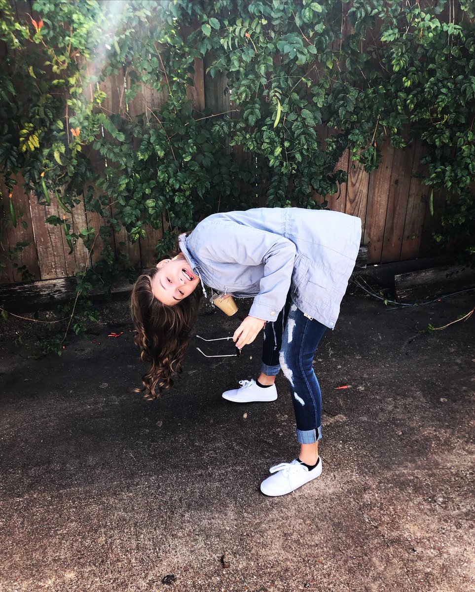 kblansdell's tweet photo. 20 never looked so young https://t.co/44daccLEB7