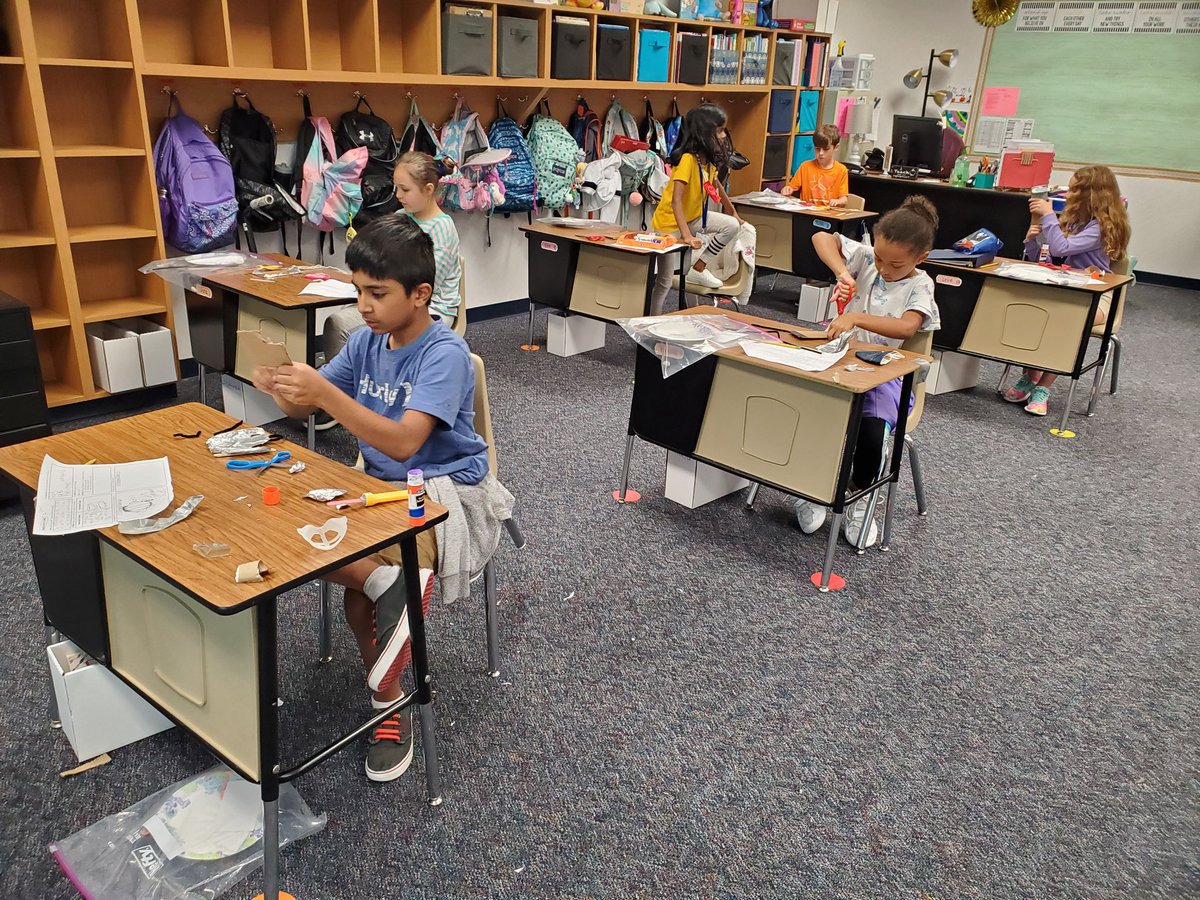 Evans Elementary Library tweet media