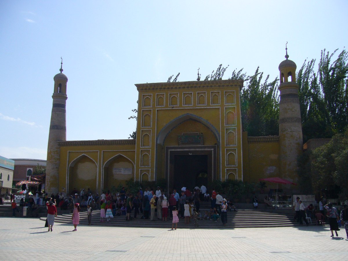 I first went to Kashgar in 2006. I dug out the old photos before this trip. In 2006, the Idkah mosque was a vibrant center for the community (left.) This year it was closed or entirely empty, and I was required to register and be accompanied by a guide to enter