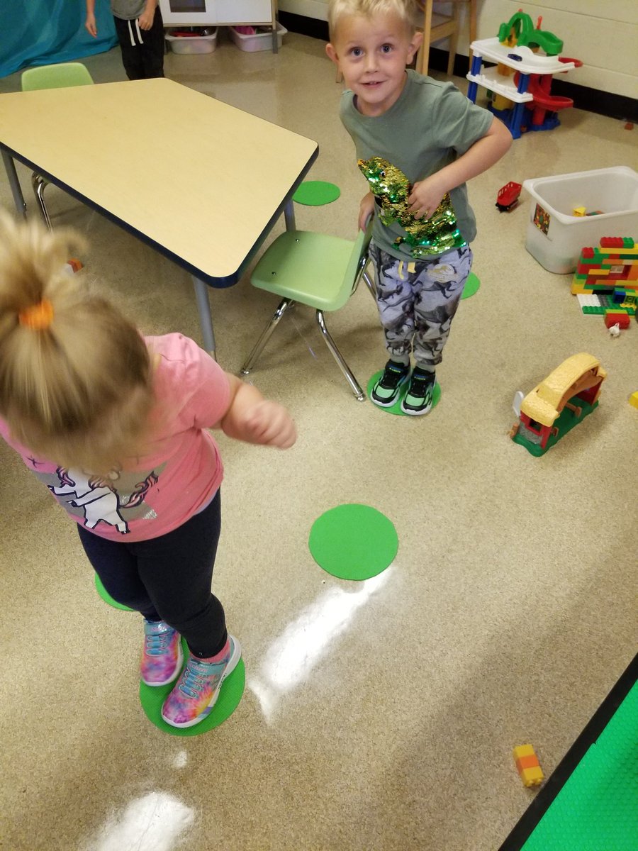 MrsRickersClass's tweet photo. Impromptu game of The Floor Is Lava today! Students worked together to create "rock" pathways so we could all safely get around the classroom. #problemsolving #groupplan #grossmotorskills #earlylearningadventures @IREC1 @WCPS72 https://t.co/FHNi4rbtwC